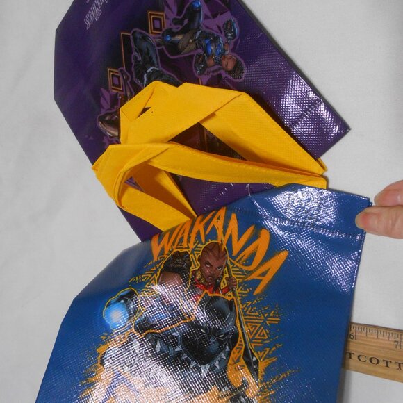 2 New Kids Marvel Avengers Small Tote Reusable Bags w/ handles Wakanda Forever - Picture 3 of 9